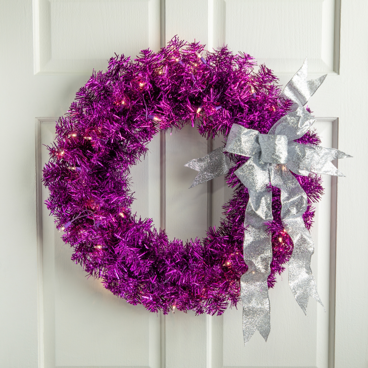 35764364 24 in. Purple Pre-Lit Tinsel Artificial Christmas Wreath - Clear Lights