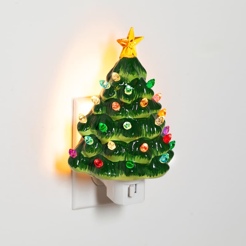 35766383 Retro Christmas Tree Ceramic Night Light - 7 in. - Green