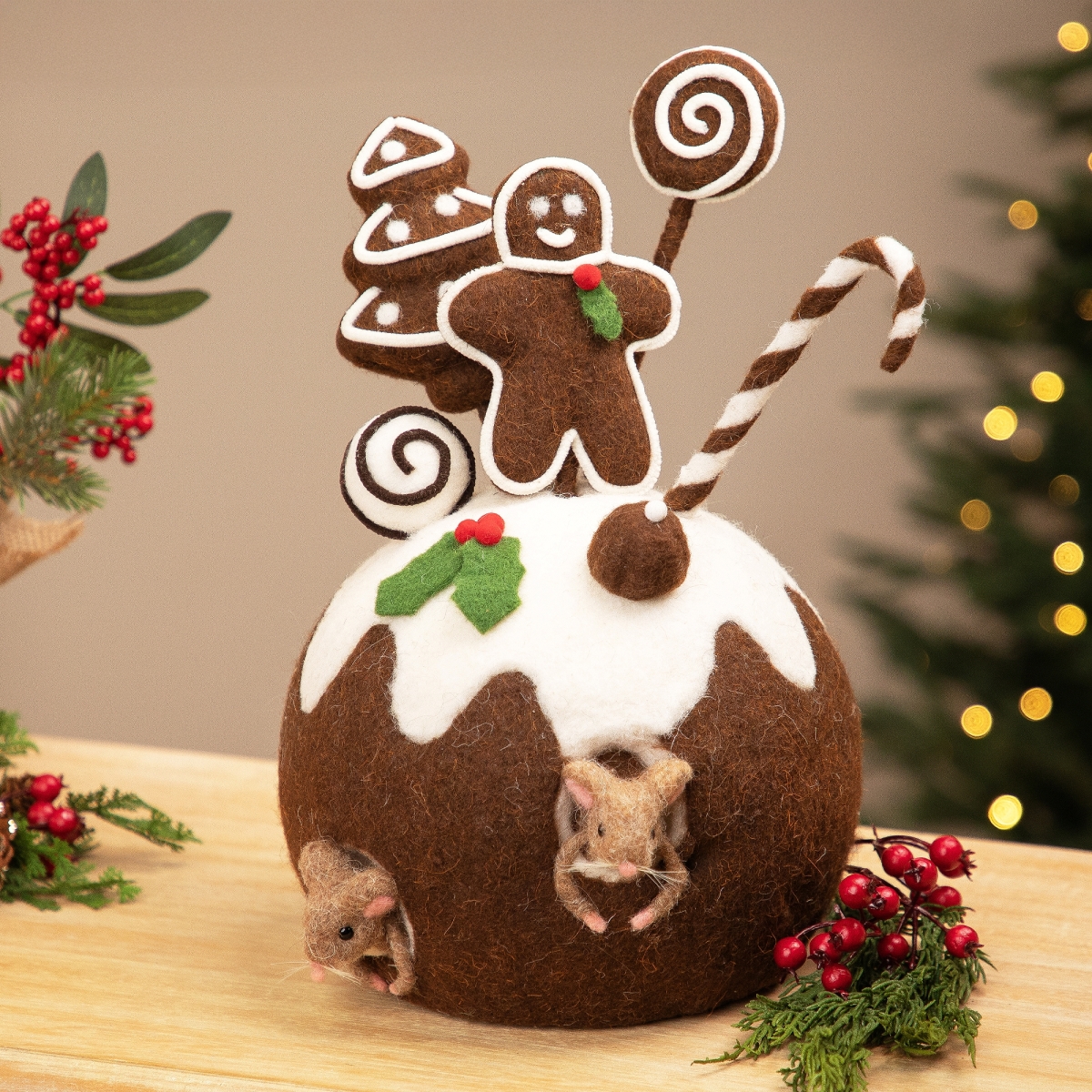 35849146 Gingerbread Cake & Mice Christmas Decoration - 13 in. - Brown & White