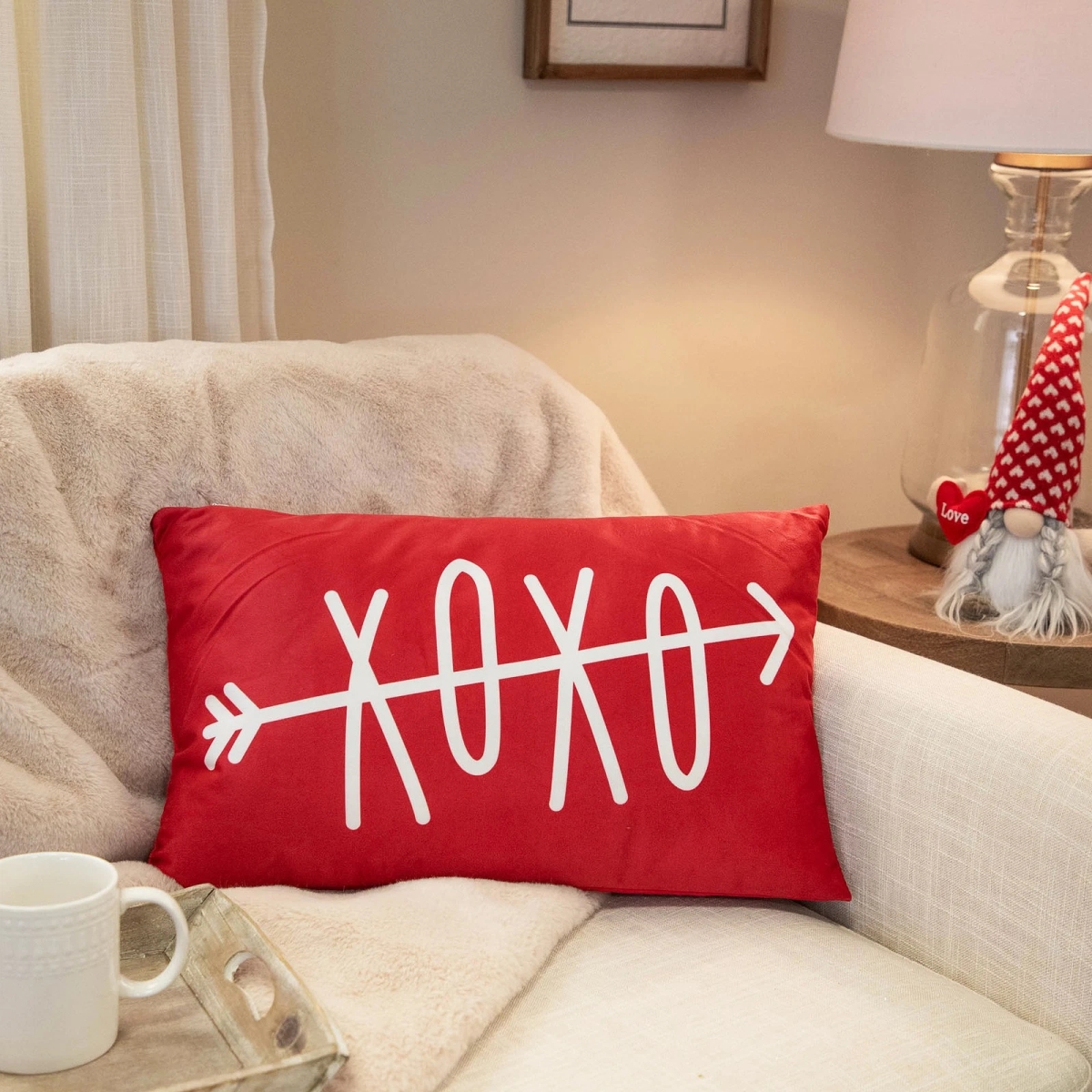 35767450 10.5 x 19 in. XOXO Rectangular Valentines Day Throw Pillow - Red