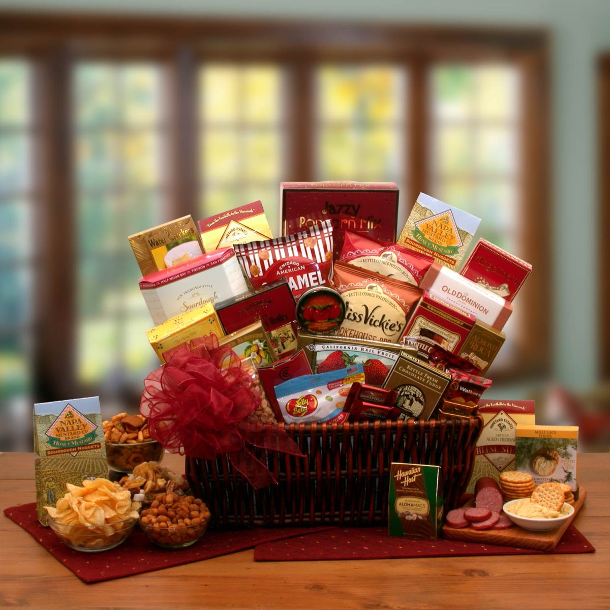 Picture of Gift Basket Drop Shipping 811002 Gourmet Ambassador Gift Basket