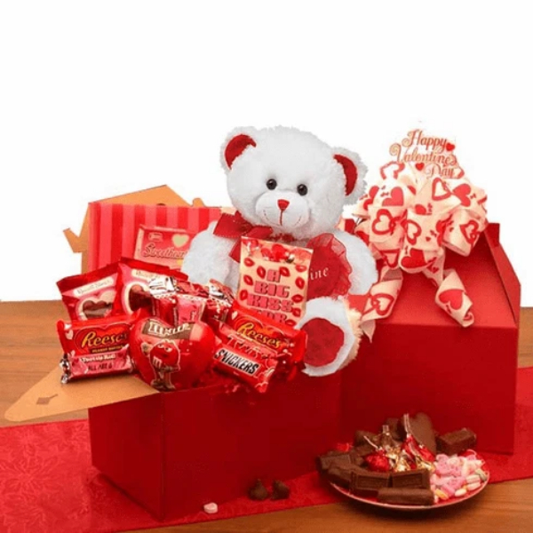 Picture of Gift Basket Drop 8160312 Deluxe Valentines Day Care Premium Chocolate & Sweet Treats Gift Box