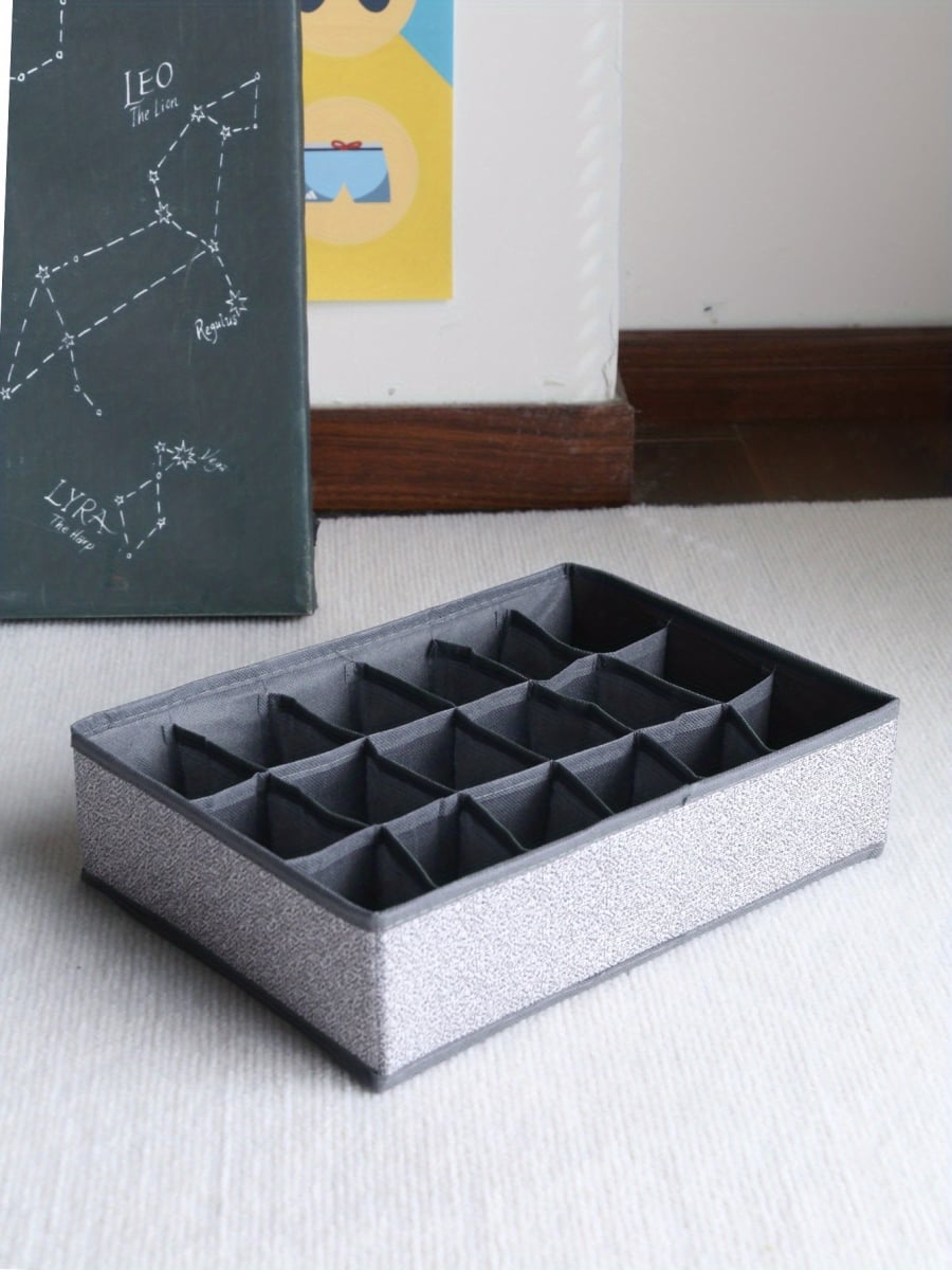 NT30924 18 Grid Fabric Non-woven Underwear Foldable Socks Storage Box