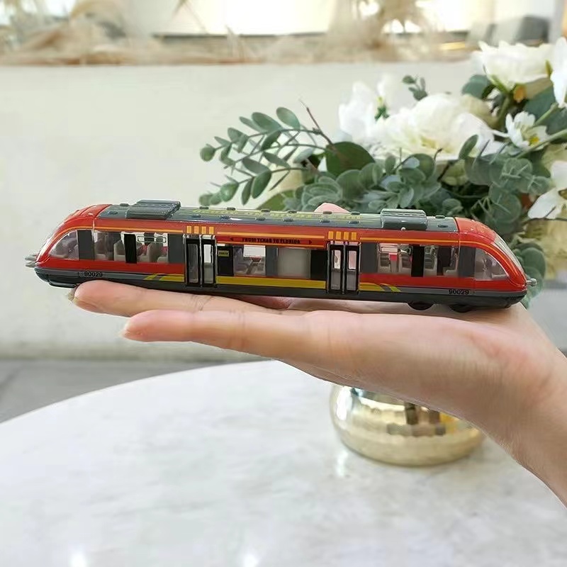 NT31348 Alloy Track Train Toy