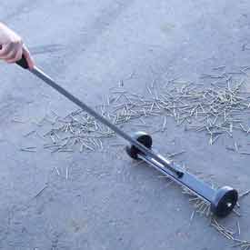 261263 Economag Magnet Sweeper, 18 in.