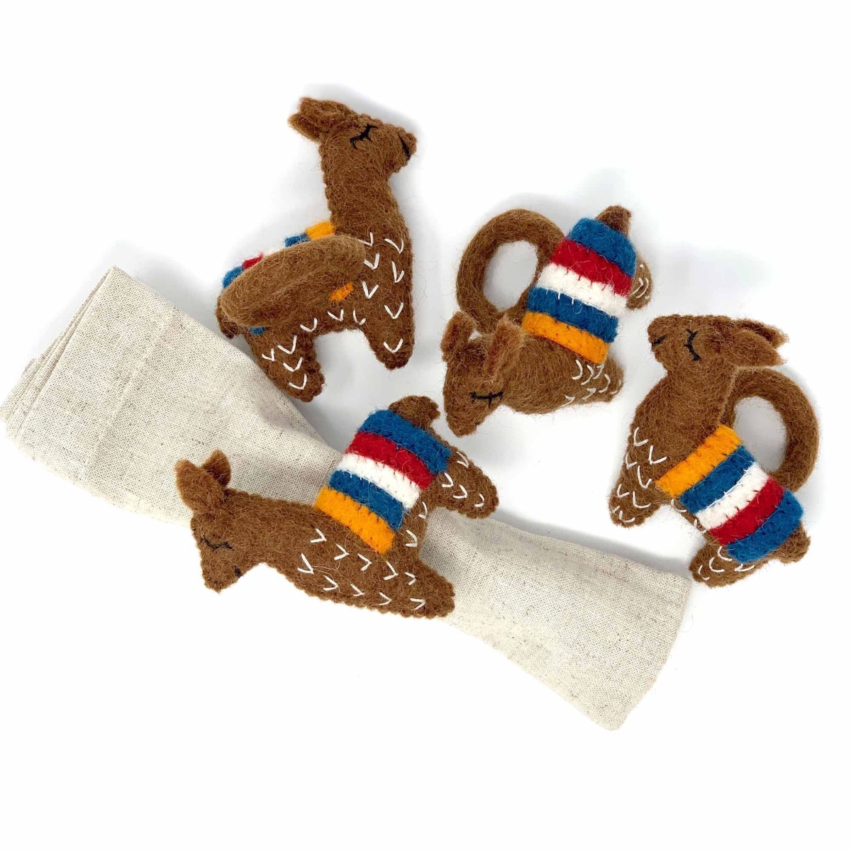 Picture of Global Groove GLG70036-02-S4 Llama Napkin Rings&#44; Chocolate - Set of 4