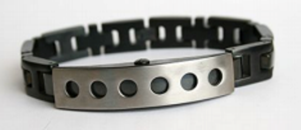 Jewelry Black & Silver Bracelet with Plate