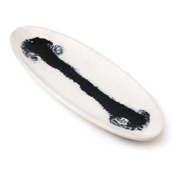 51349 15 in. Lucente Oval Tray, Black & White