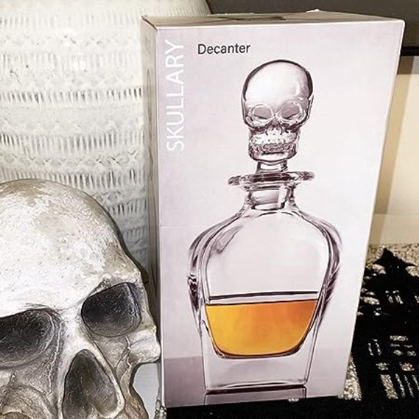 Picture of Godinger 27385 24 oz Skull Whiskey Decanter