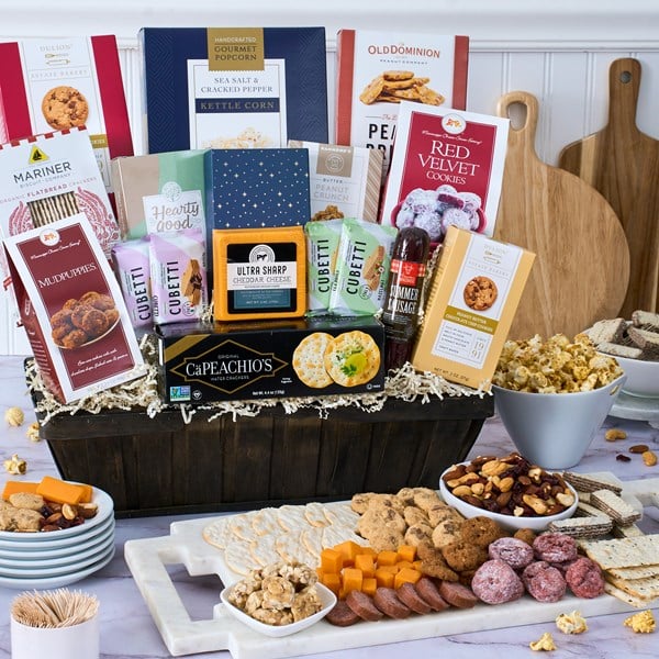 4103 Snack & Chocolate Gift Baskets - Deluxe