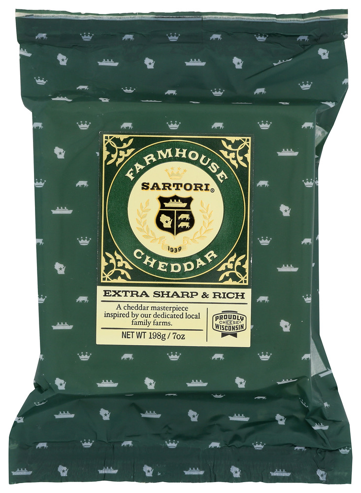 Picture of Sartori KHCH00379540 7 oz Farmhouse Cheddar Cheese