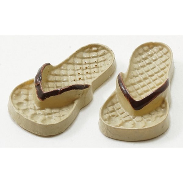 IM65129 Flip Flops for Dollhouse Miniature - Tan & Brown - Large