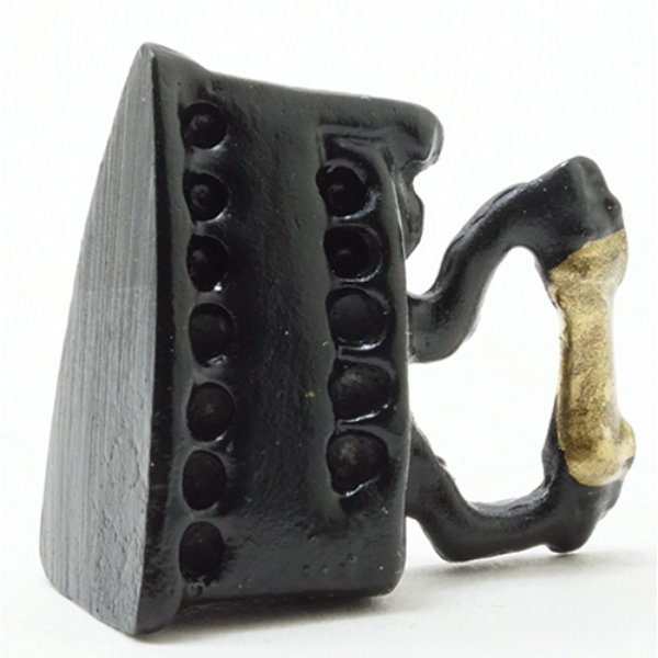 IM65470 Flat Iron for Dollhouse Miniature - Black