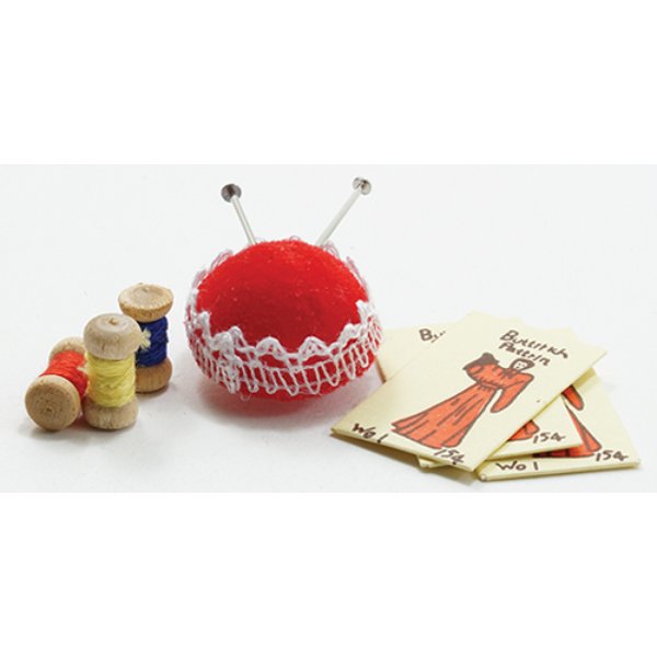 IM65530 Sewing Set for Dollhouse Miniature - 7 Piece