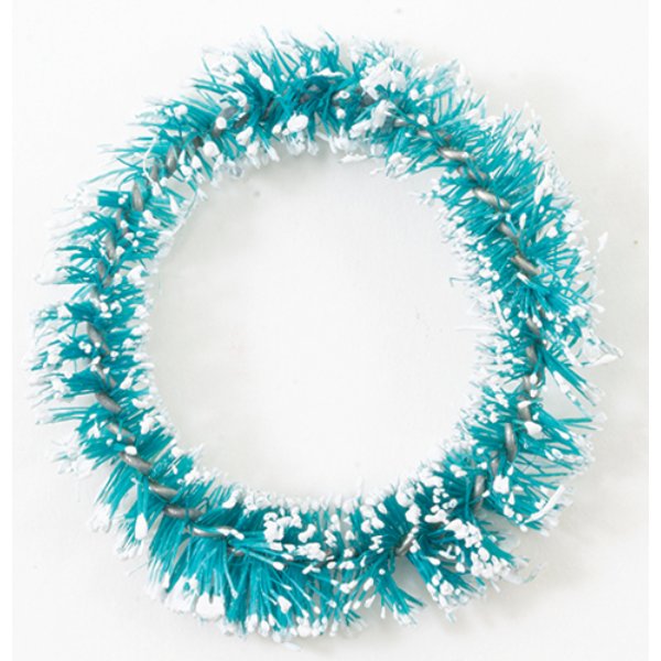 IM65624 Wreath with Snow for Dollhouse Miniature