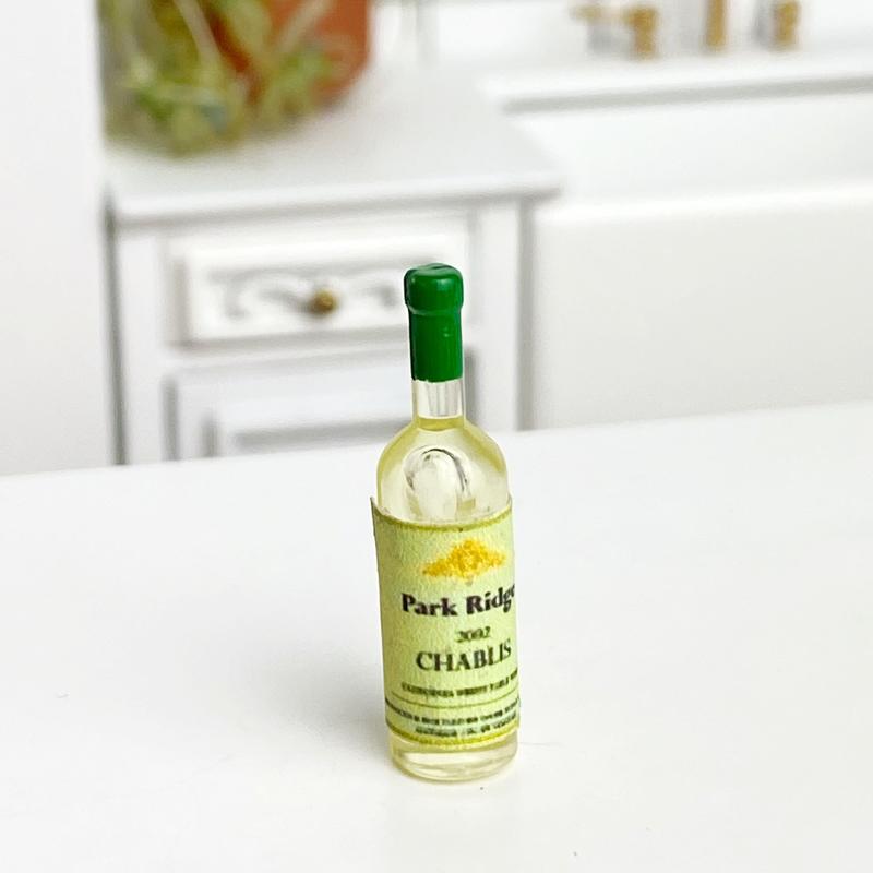 HR53937 Park Ridge Chablis for Dollhouse Miniature