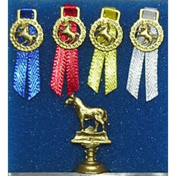 ISL5008 Horse Trophy Set for Dollhouse Miniature