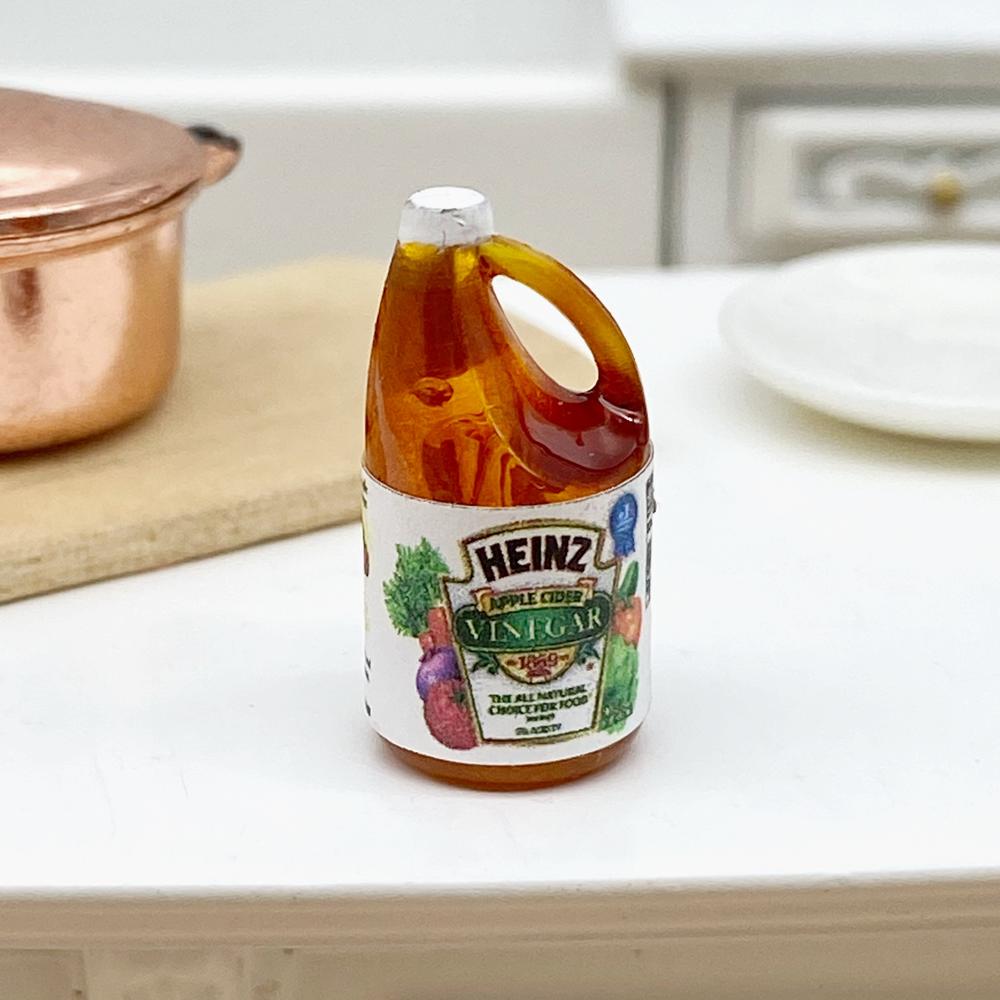HR54197 Apple Cider Vinegar for Dollhouse Miniature