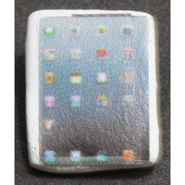 IM65582 Tablet for Dollhouse Miniature - White
