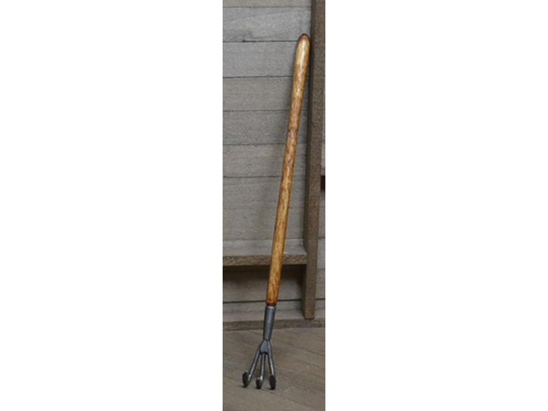 STT513 Cultivator for Dollhouse Miniatures