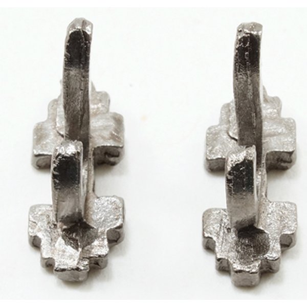 CLA05714 Wall Hooks for Dollhouse Miniature - Pewter - Pack of 4