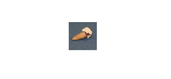 RND152 Ice Cream Cone for Dollhouse Miniature - Swirl