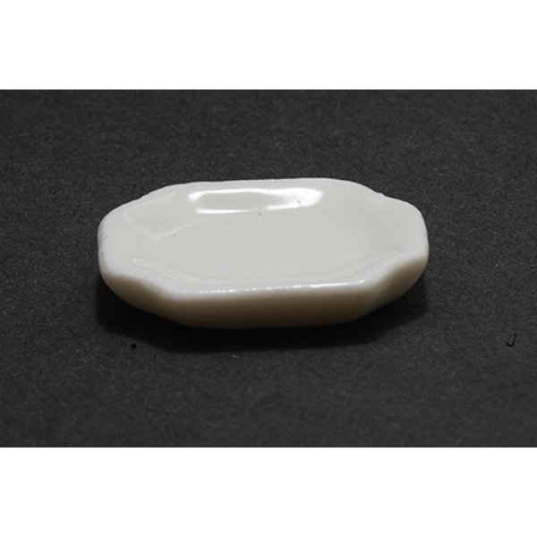IM65639 White Serving Plate for Dollhouse Miniature