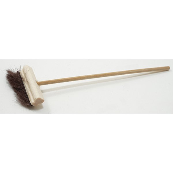 IM66004 Broom for Dollhouse Miniature