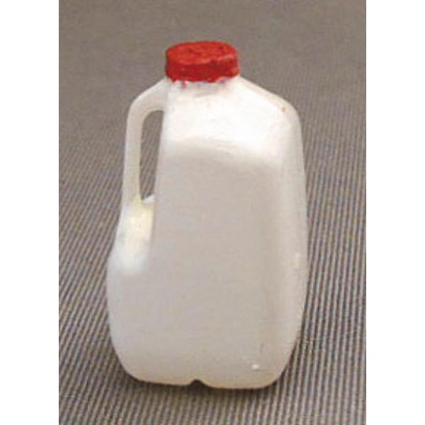 HR53920 1 gal Milk for Dollhouse Miniature