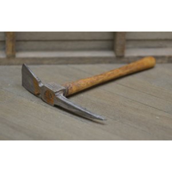 STT752 Mattock for Dollhouse Miniature