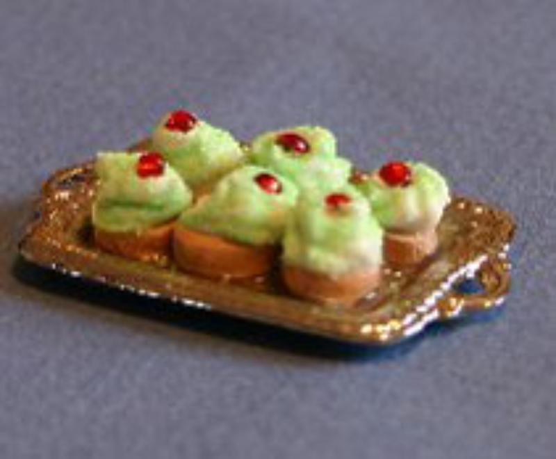 RND44 Cupcakes for Dollhouse Miniature, St. Patricks