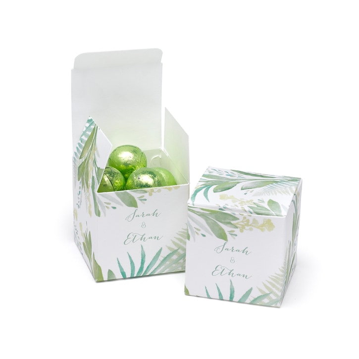 Picture of Hortensebhewitt 55501P 2 in. Greenery Favor Box, Personalized