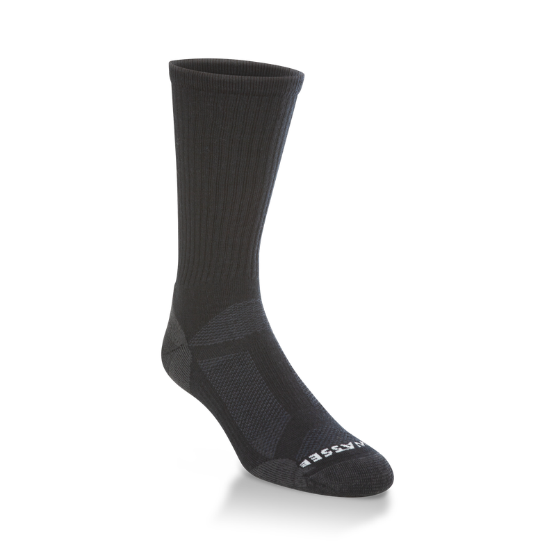 H74825 Lightweight Crew Socks, Black - Size 6-9