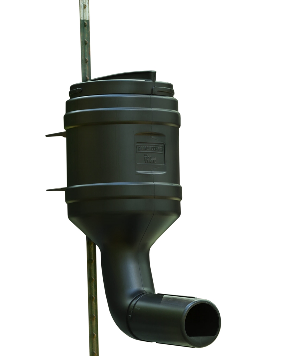 71855 80 lbs Gamekeeper T-Post Gravity Feeder, Mossy Oak