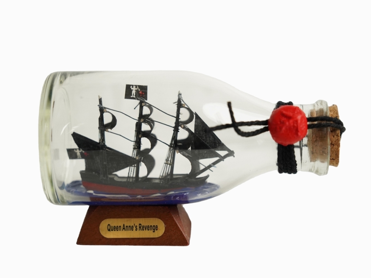 Picture of Handcrafted Model Ships Queen-Anne-Bottle-5 5 in. Blackbeards Queen Annes Revenge Pirate Ship in a Glass Bottle