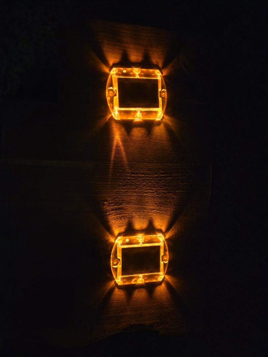 S1A Amber Solar Path Light