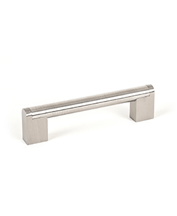 BE2021 90SS 128 mm Studio Pull - Stainless Steel