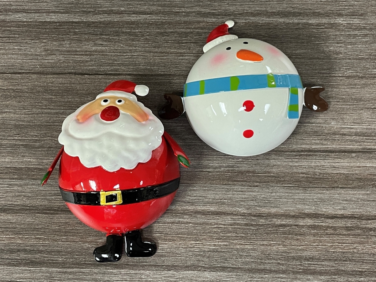 Set of 2 Magnets (Snowman/Santa)