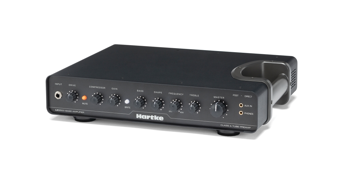 500 watt LX5500 Compact Amplifier