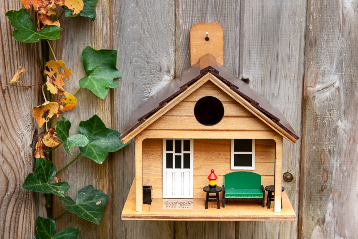 Picture of Home Bazaar HB-7612S Man Cave Birdhouse