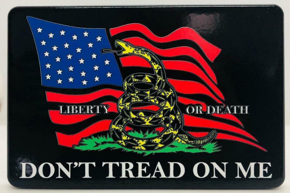 Picture of HMC HMC-TH-DTOMLIBERTYFLAG-4x6-UV 4 x 6 in. Dont Tread on Me Liberty Flag UV Resistant Trailer Hitch Cover