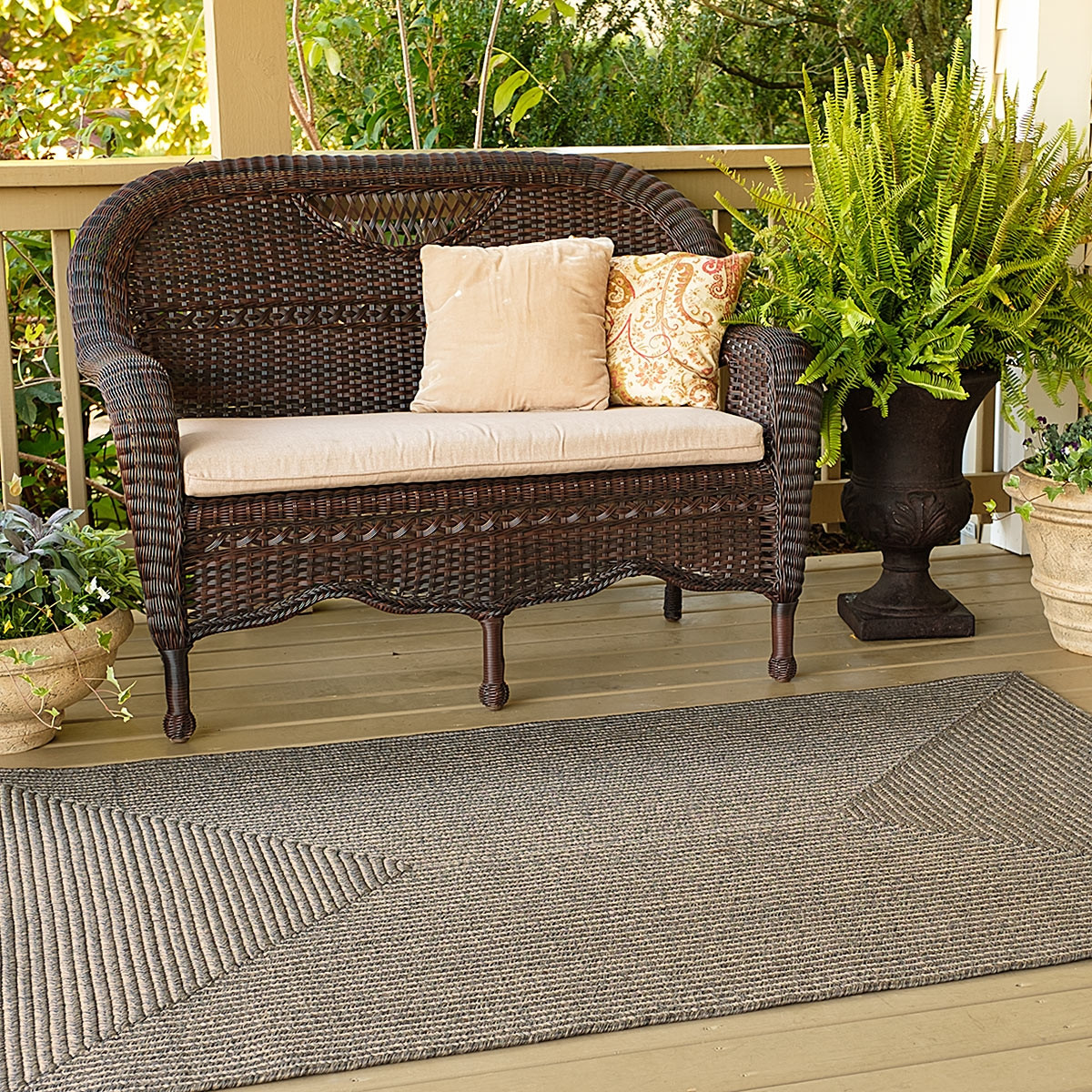 315687 6 x 9 ft. Smoke Ultra Durable Rectangular Braided Rug - Grey