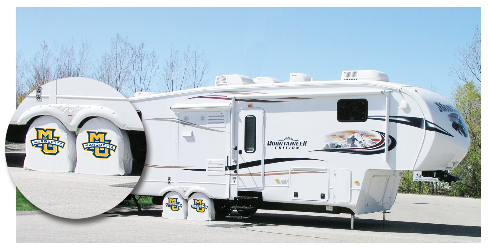 TSD10MrqtteWT 30.75 x 10 Marquette University Tire Shade