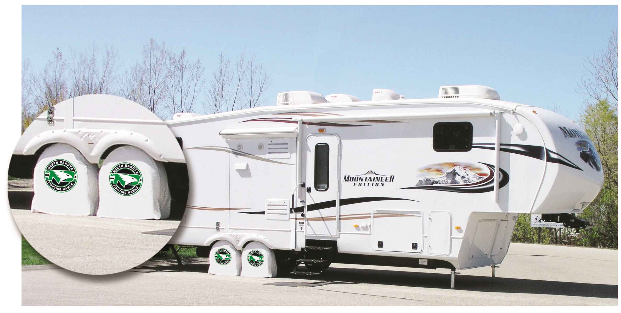 TSNNorDakWT 24 x 8 North Dakota University Tire Shade
