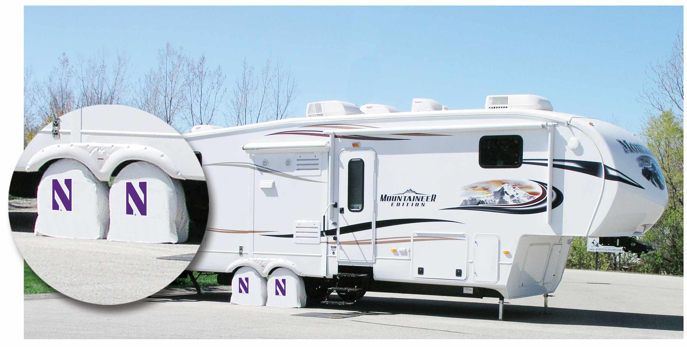 TSENthwstWT 29.75 x 8 Northwestern University Tire Shade