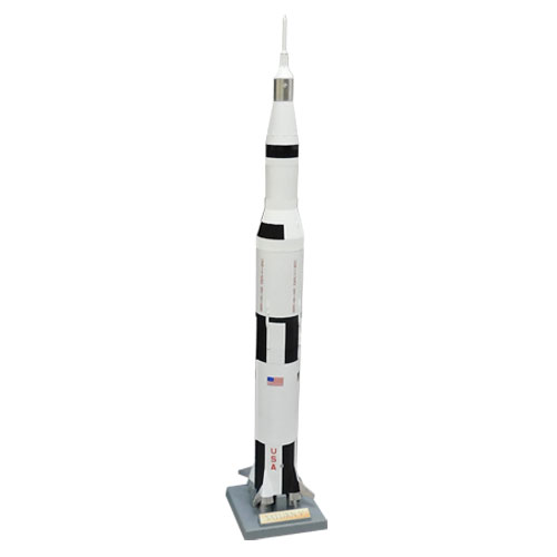 EST2160 1-200 Scale Saturn V Model