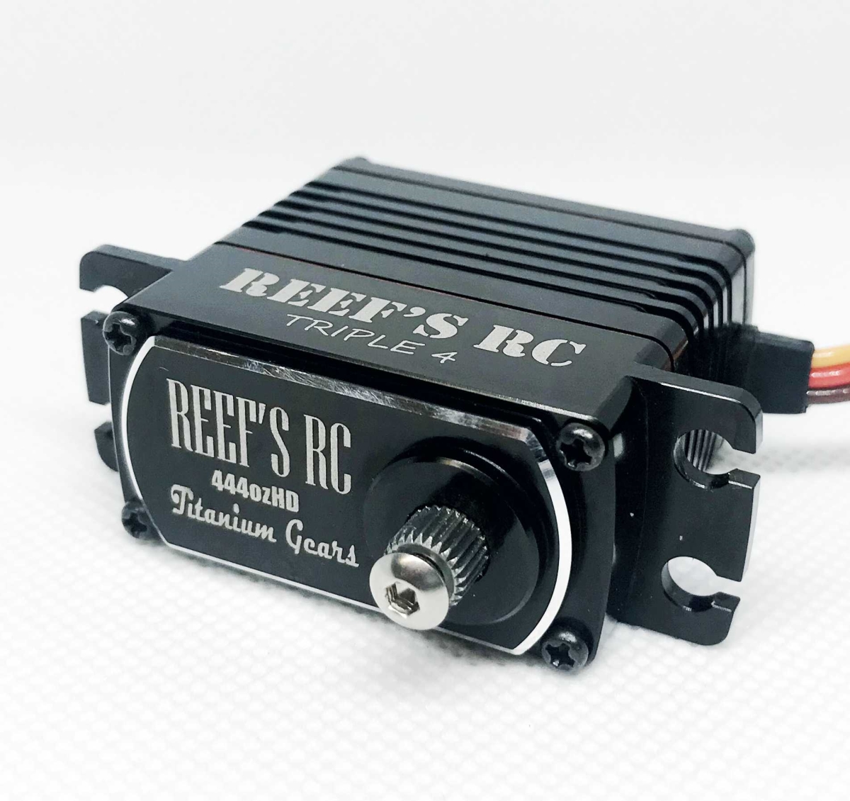 Picture of Reefs RC SEHREEFS02 0.10 by 444 Scale 7.4V 444HD High Torque High Speed HV Waterproof Servo
