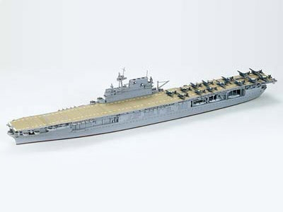 TAM77514 US Enterprise Aircraft Carrier Enterprise Kit
