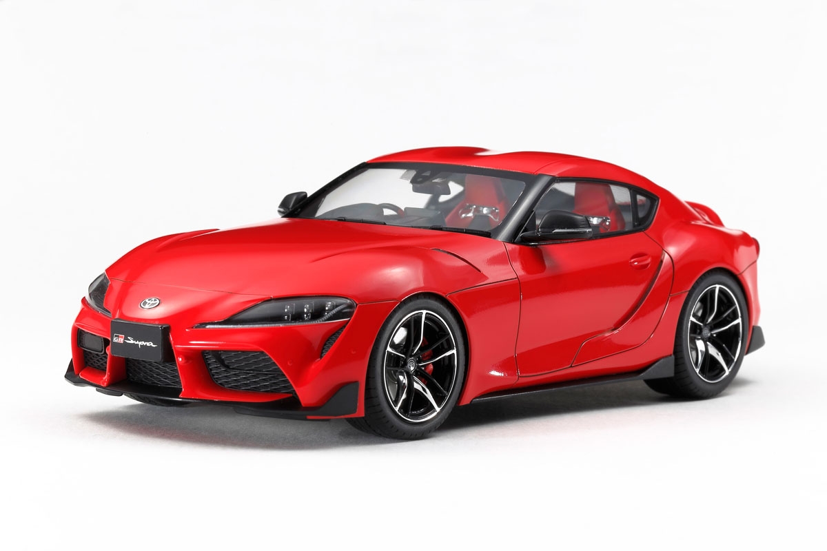 TAM24351 0.041Toyota GR Supra Plastic Model Kit