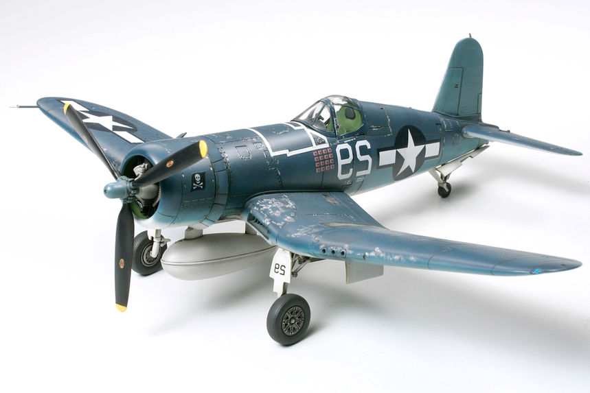 TAM60775 0.013 Vought F4U-1A Corsair Model Kit